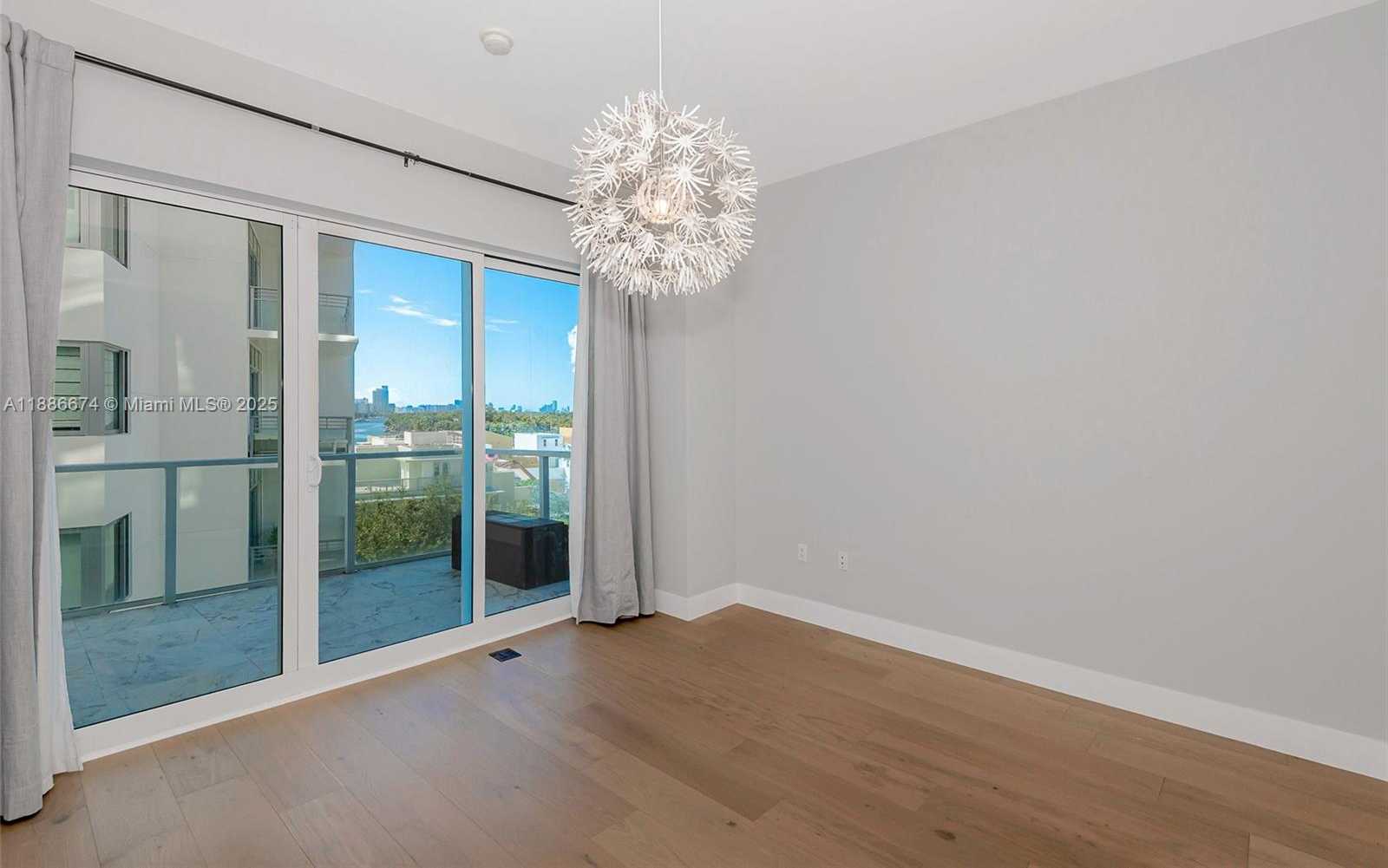 Small Image of 6103 AQUA AVE #605, Miami Beach Number 31