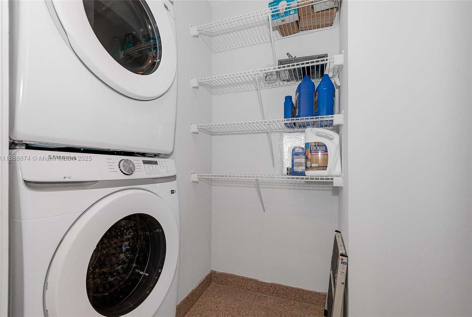 Small Image of 6103 AQUA AVE #605, Miami Beach Number 35