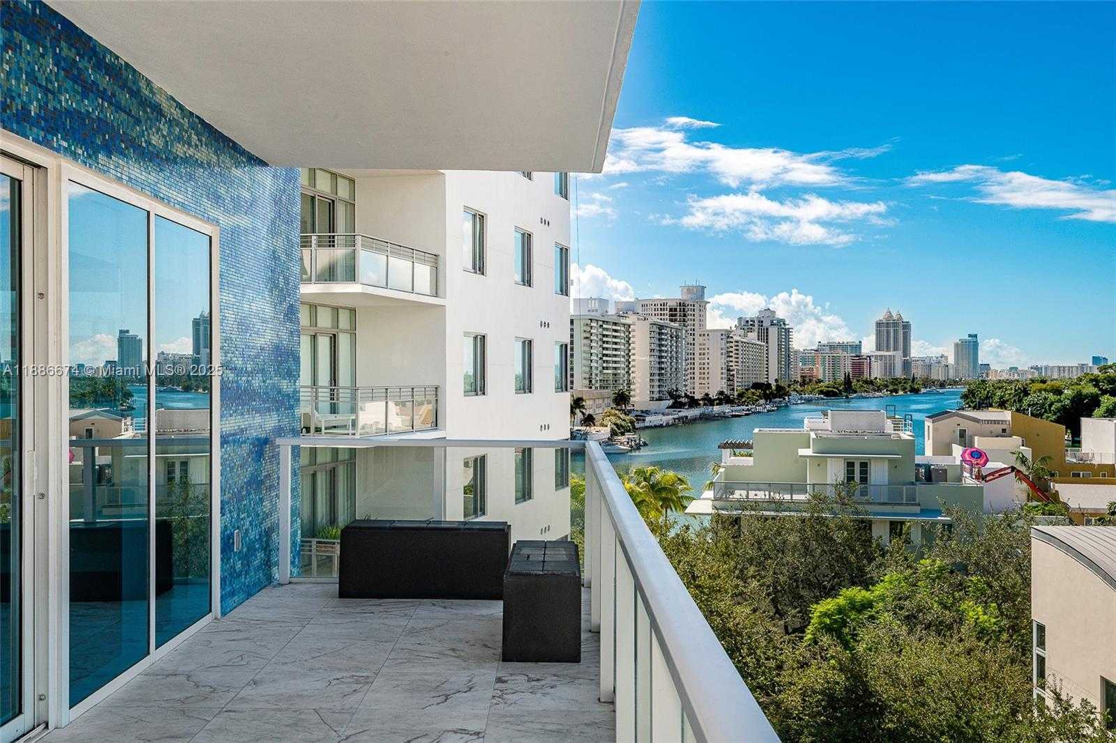 Small Image of 6103 AQUA AVE #605, Miami Beach Number 37