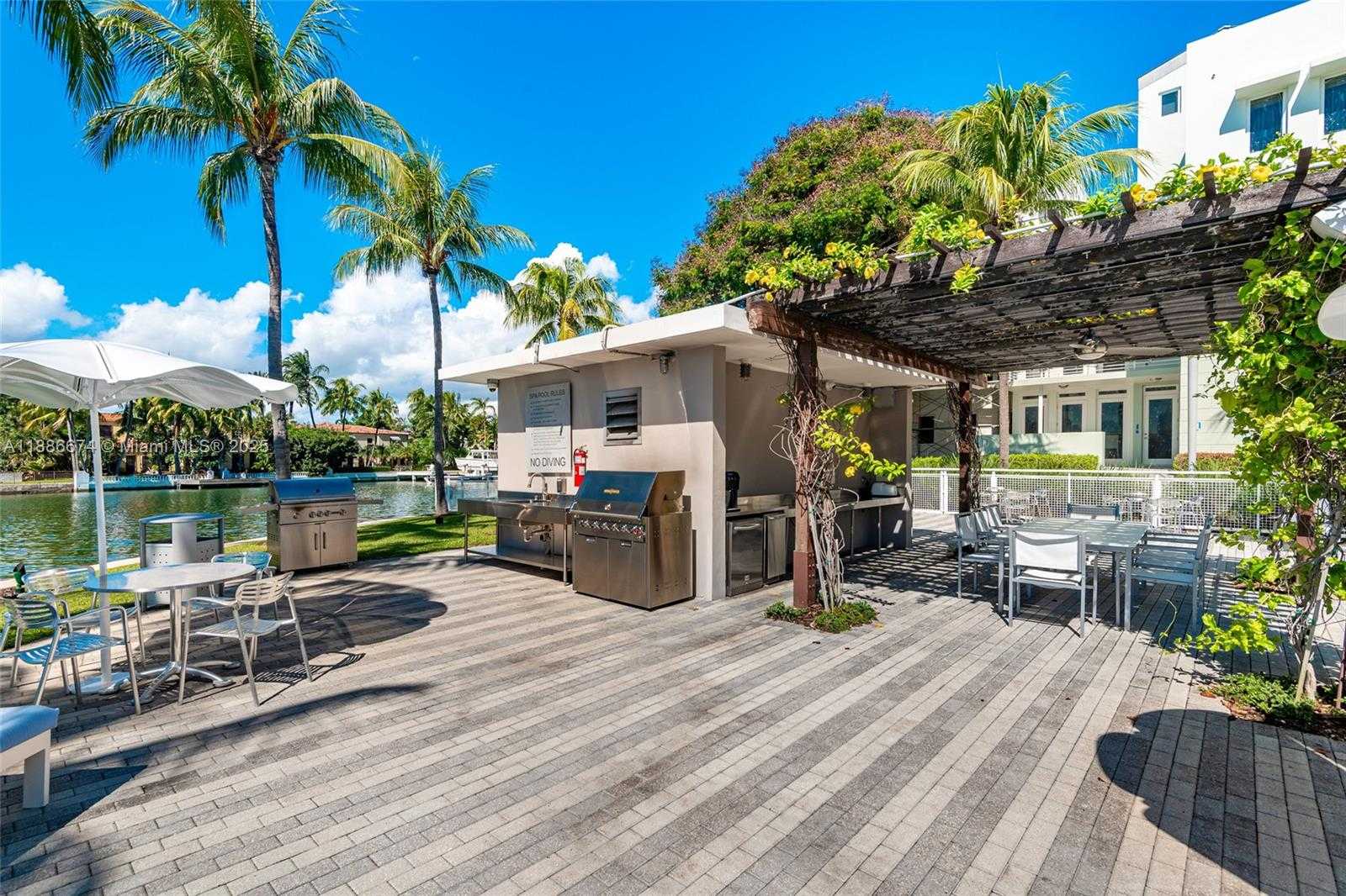 Small Image of 6103 AQUA AVE #605, Miami Beach Number 42