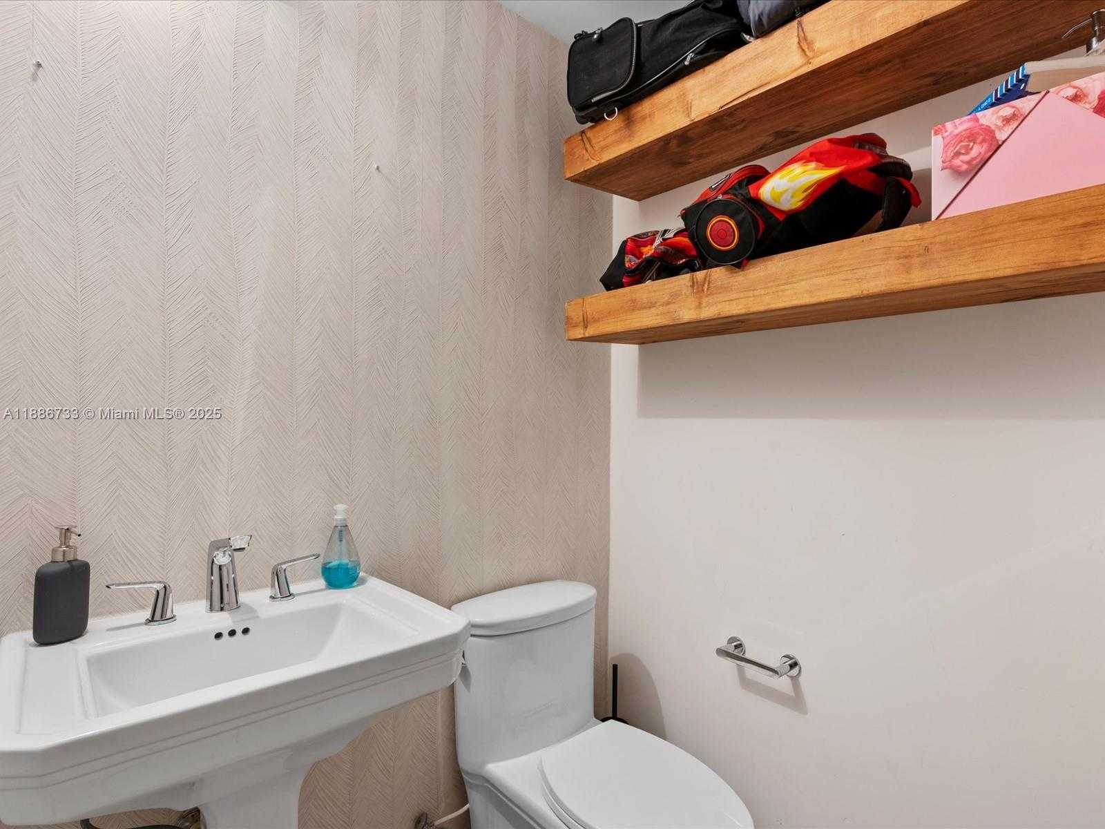 Small Image of 1010 SOUTH WEST 2ND AVE #1908, Miami Number 21