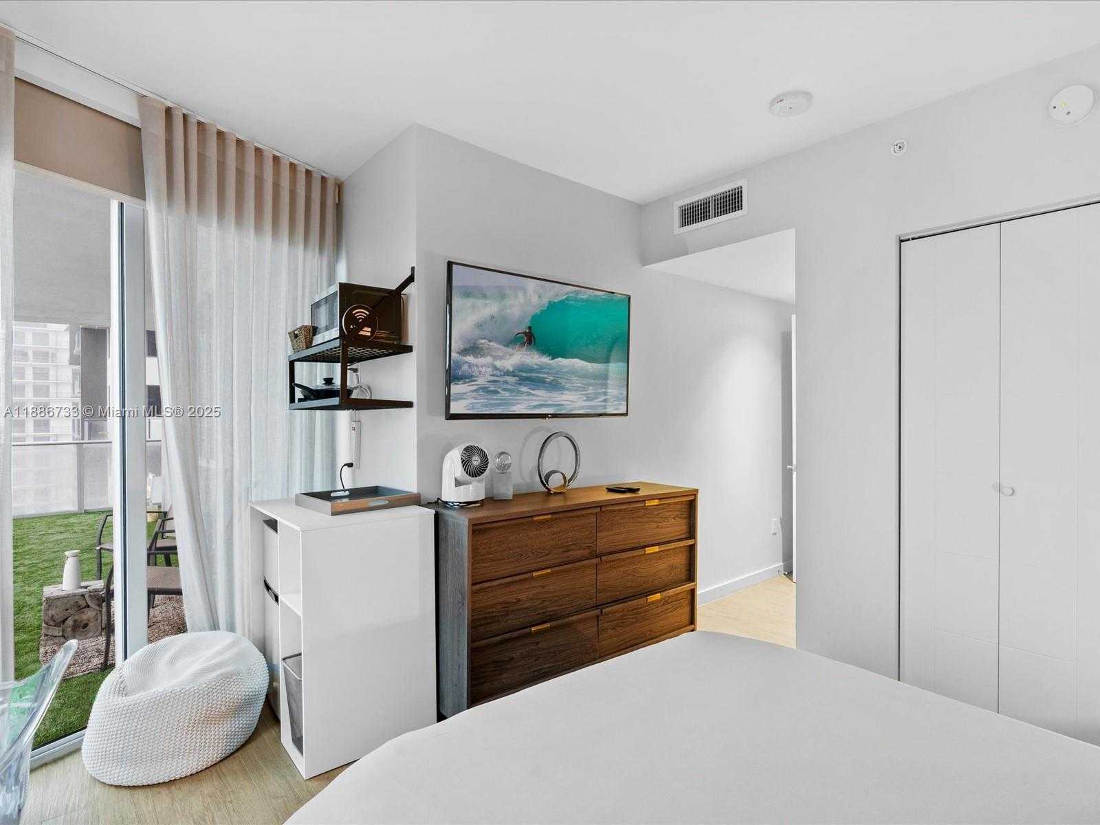 Small Image of 1010 SOUTH WEST 2ND AVE #1908, Miami Number 27