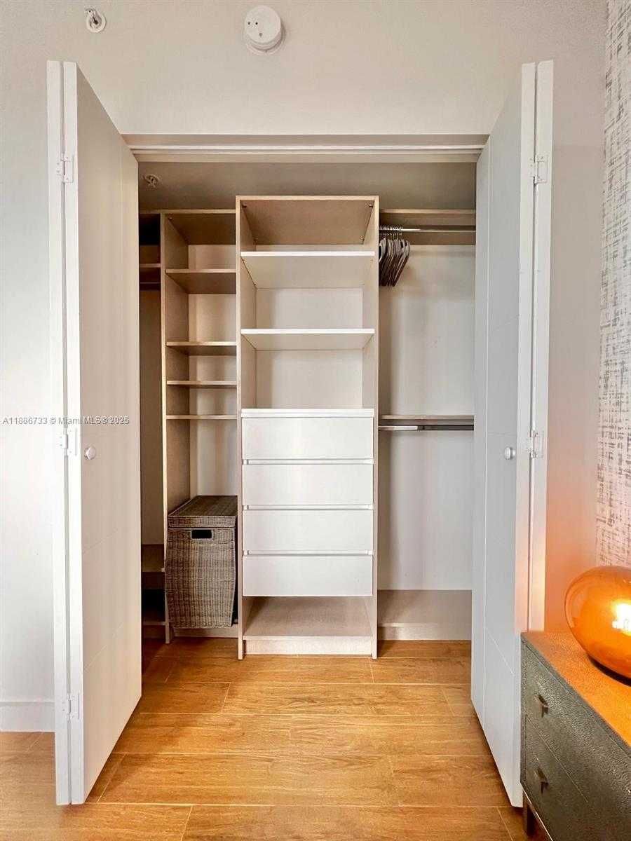 Small Image of 1010 SOUTH WEST 2ND AVE #1908, Miami Number 28