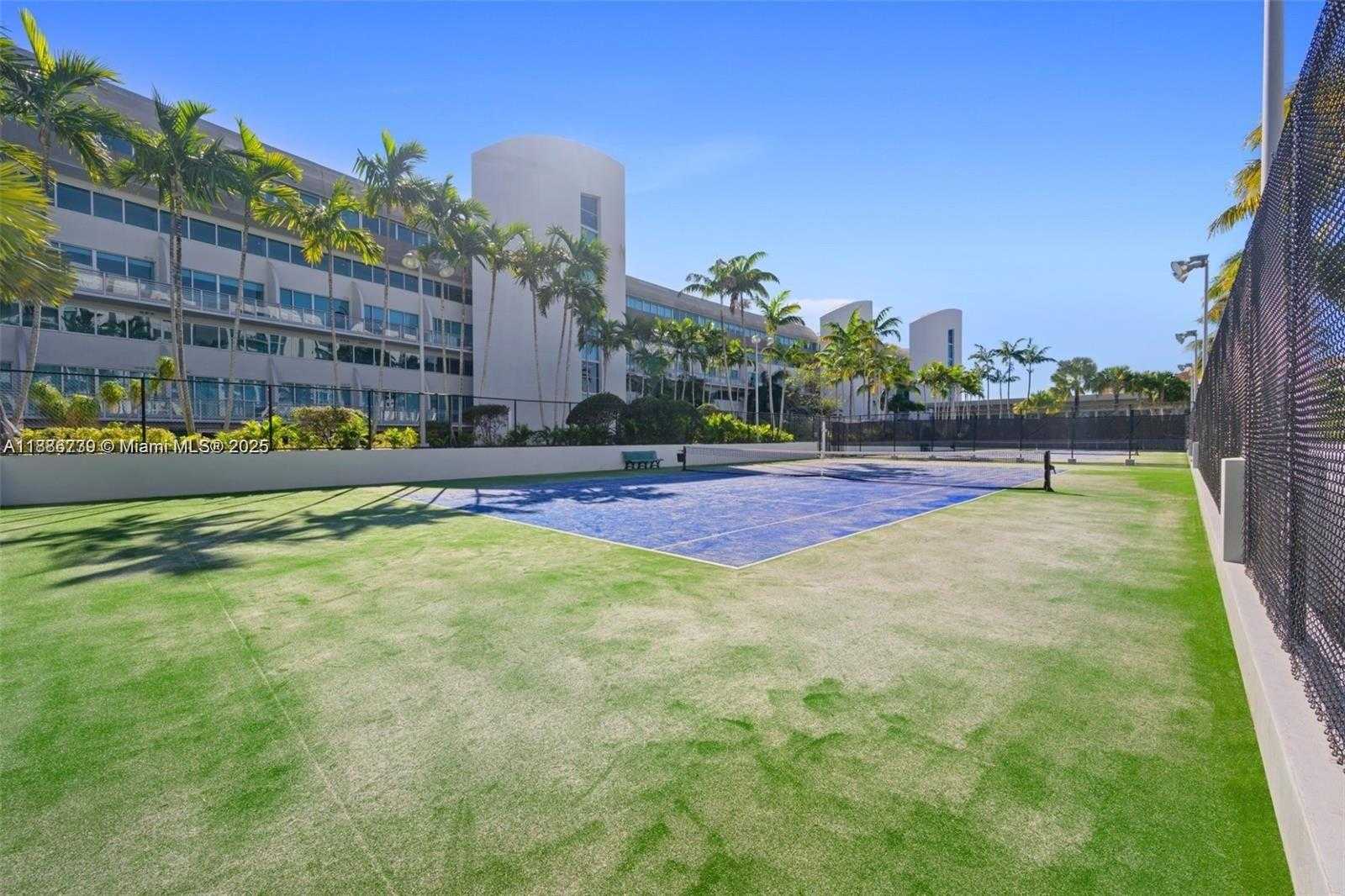 Small Image of 2950 NORTH EAST 188TH ST #525, Aventura Number 22
