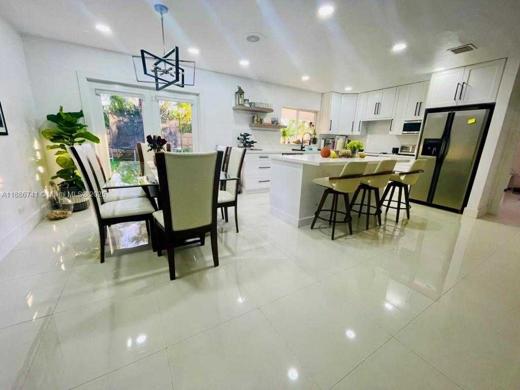 Small Image of 8410 SOUTH WEST 201ST ST, Cutler Bay Number 10