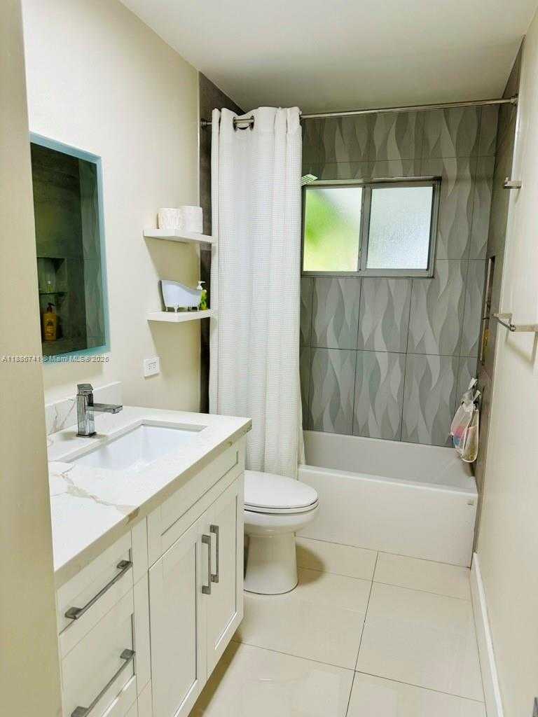 Small Image of 8410 SOUTH WEST 201ST ST, Cutler Bay Number 23