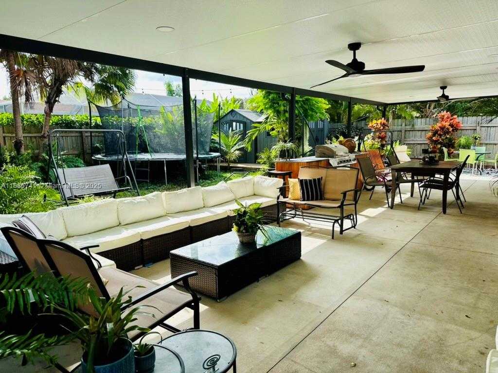 Small Image of 8410 SOUTH WEST 201ST ST, Cutler Bay Number 32