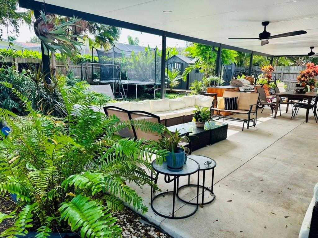 Small Image of 8410 SOUTH WEST 201ST ST, Cutler Bay Number 33