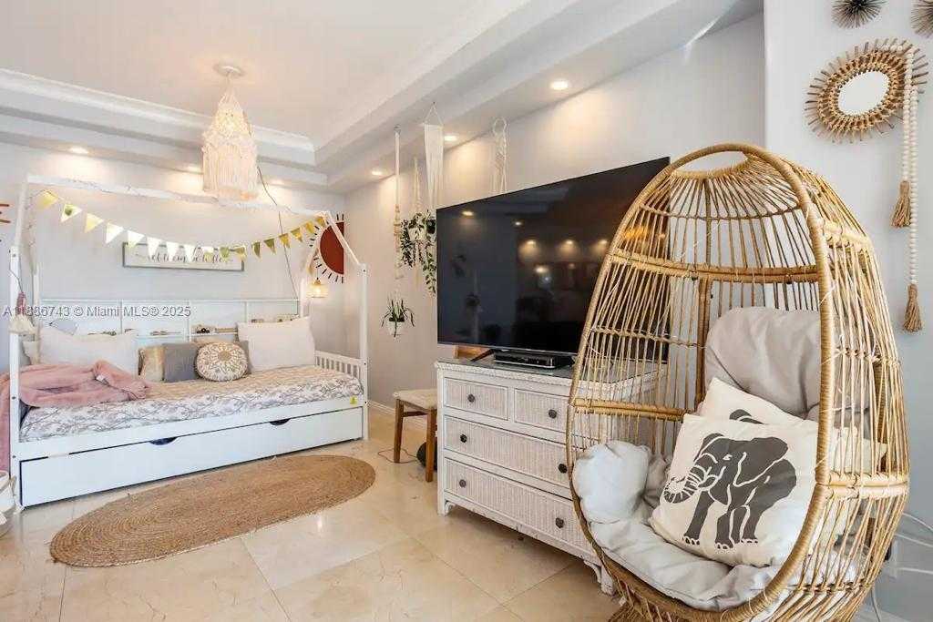 Small Image of 3901 SOUTH OCEAN DR #14L, Hollywood Number 15