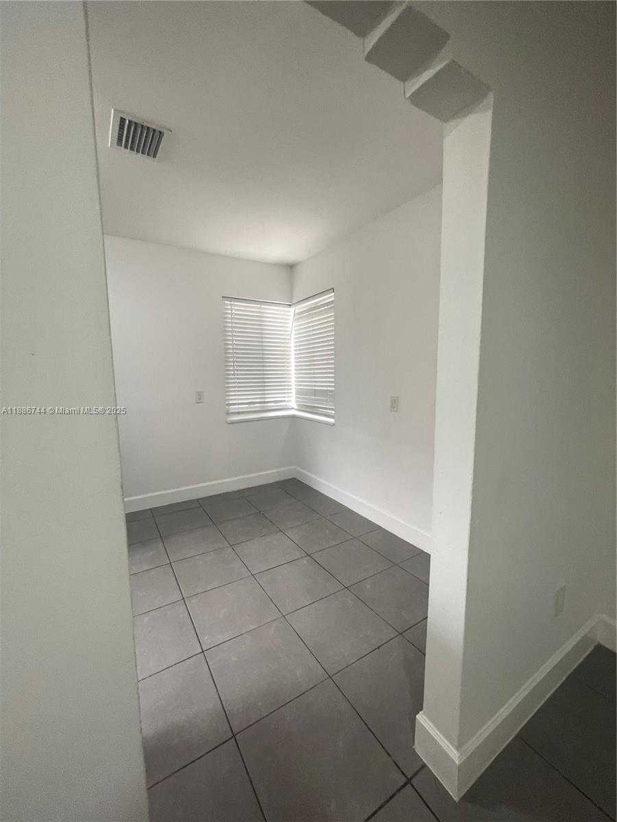 Small Image of 5175 NORTH WEST 3RD AVE, Miami Number 12