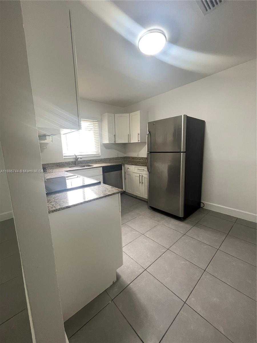 Small Image of 5175 NORTH WEST 3RD AVE, Miami Number 13
