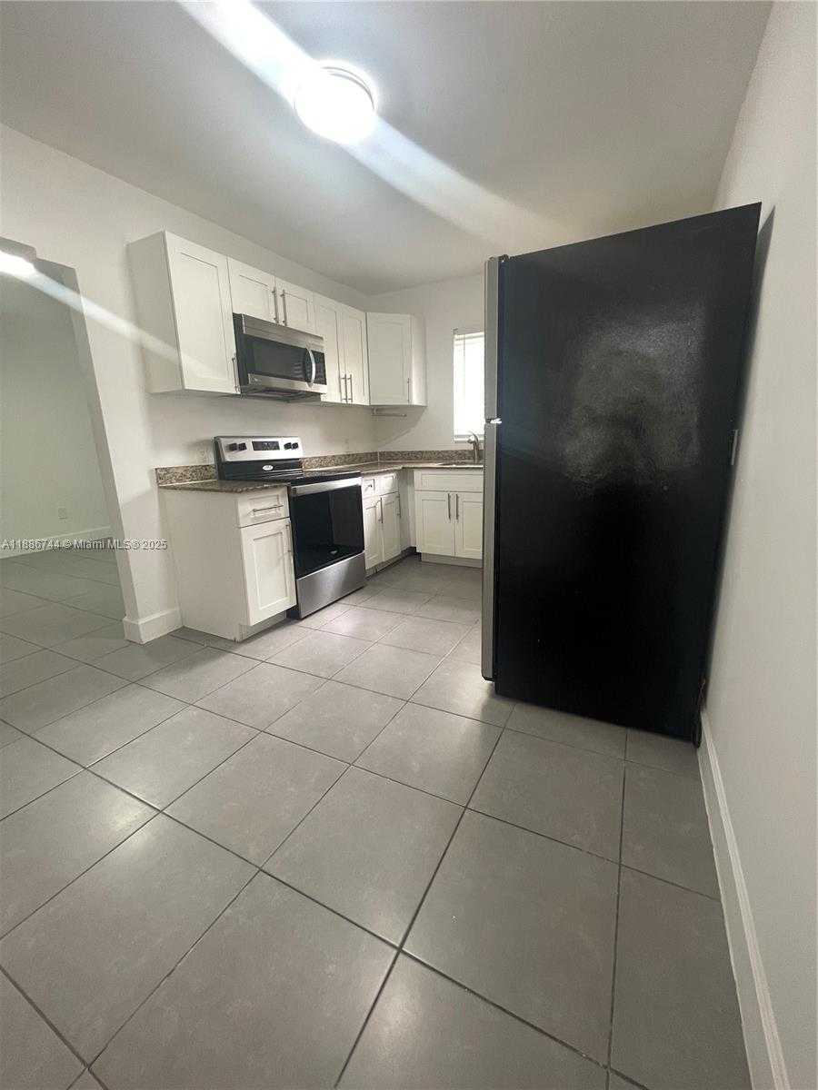 Small Image of 5175 NORTH WEST 3RD AVE, Miami Number 16