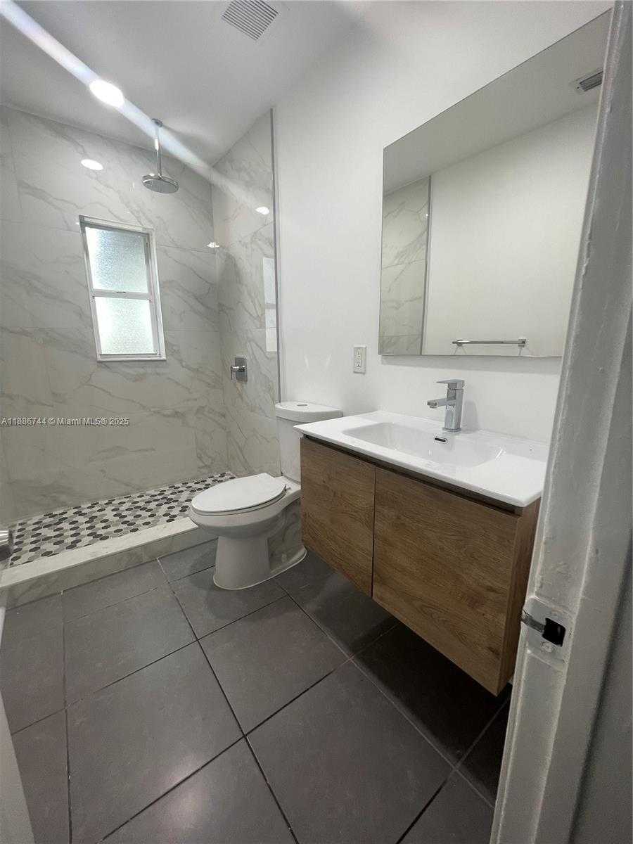 Small Image of 5175 NORTH WEST 3RD AVE, Miami Number 23
