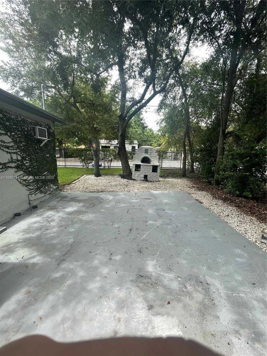 Small Image of 5175 NORTH WEST 3RD AVE, Miami Number 30