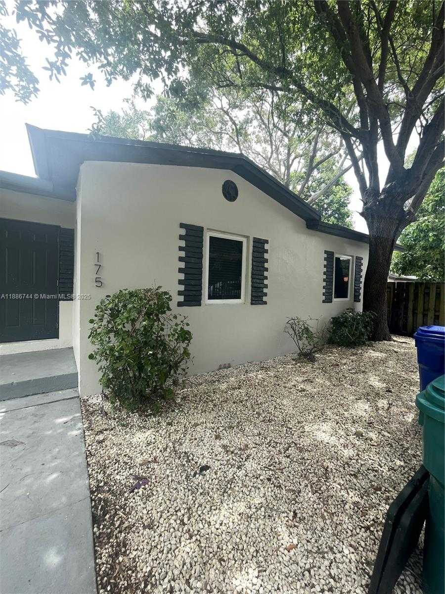 Small Image of 5175 NORTH WEST 3RD AVE, Miami Number 9