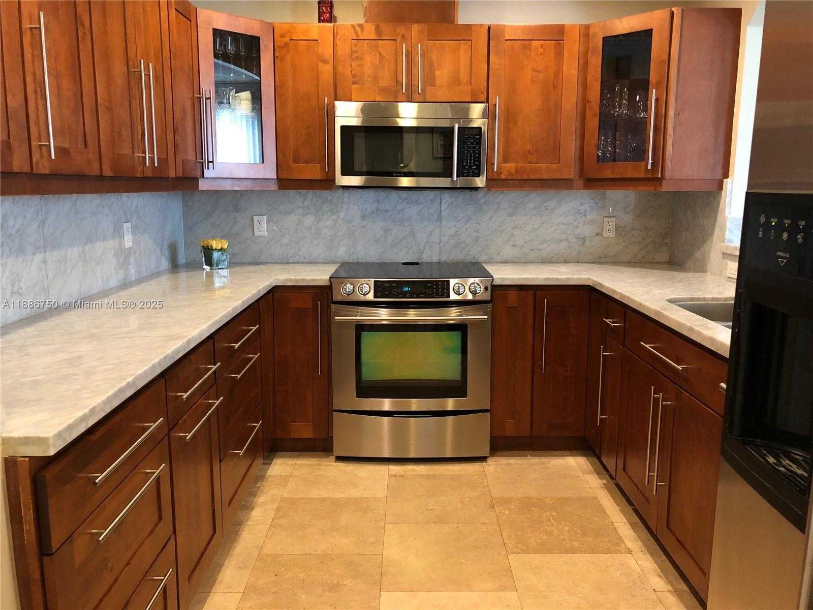 Small Image of 404 ZAMORA AVE #A, Coral Gables Number 11