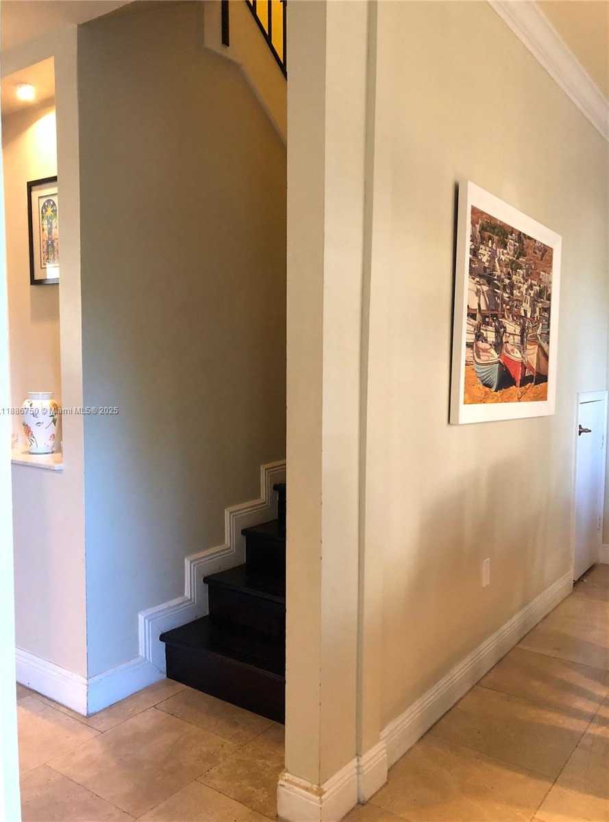 Small Image of 404 ZAMORA AVE #A, Coral Gables Number 14