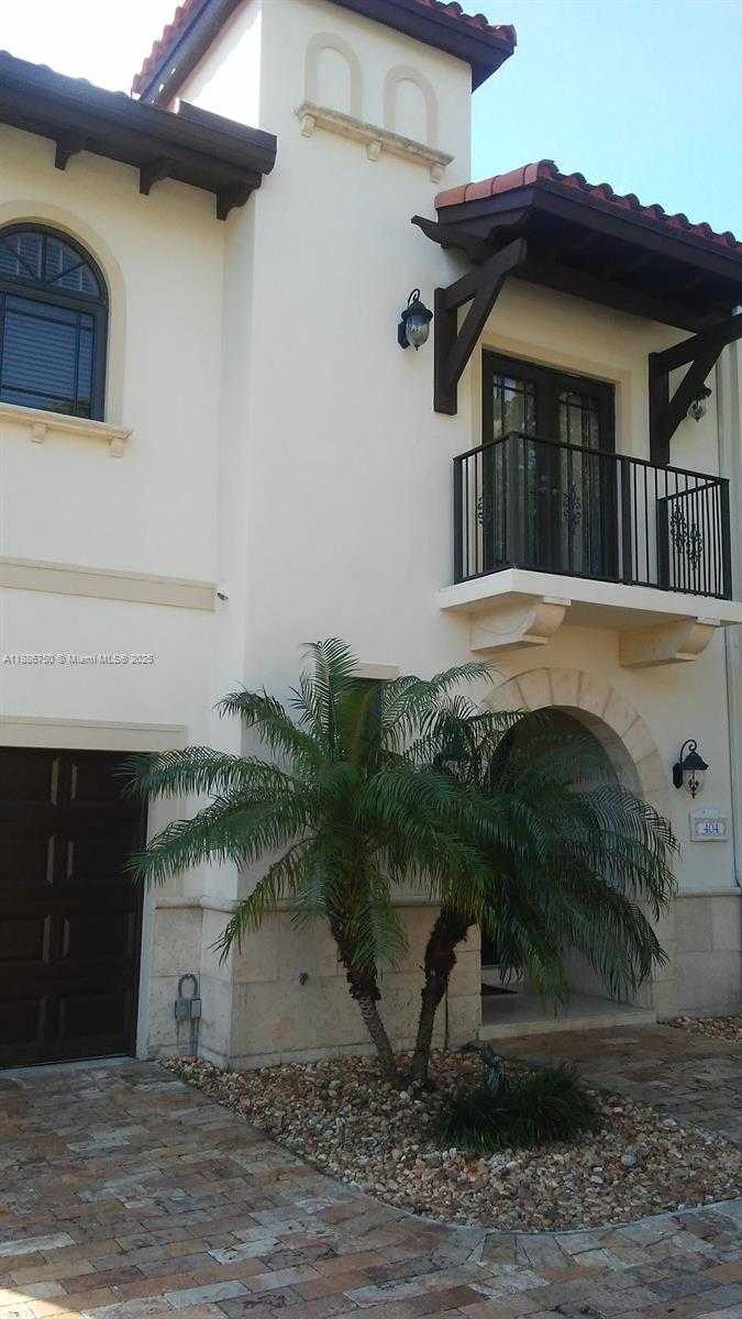 Small Image of 404 ZAMORA AVE #A, Coral Gables Number 29