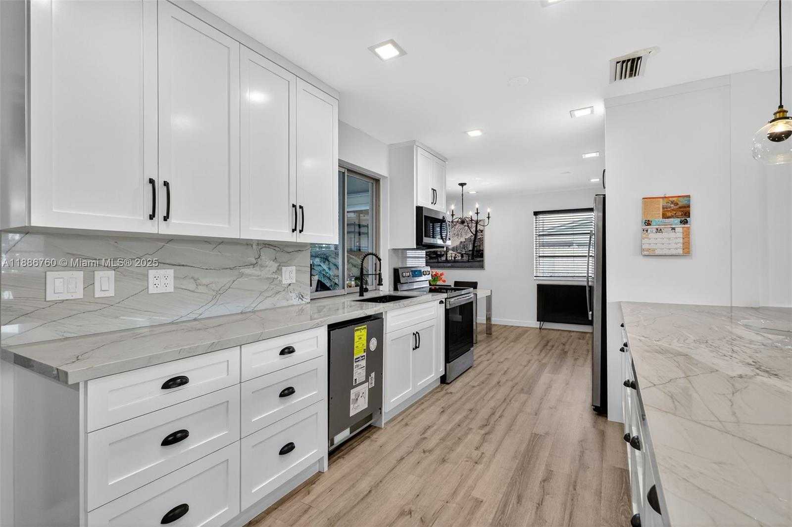 Small Image of 1820 NORTH 56TH AVE, Hollywood Number 14