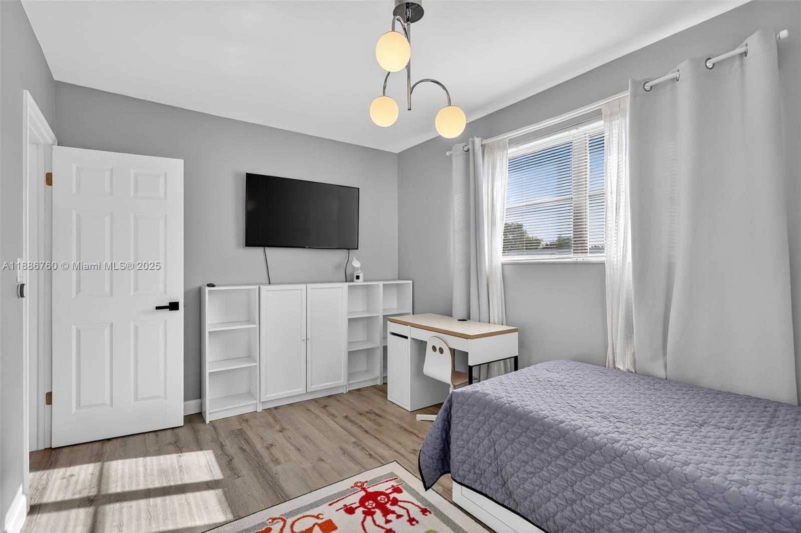 Small Image of 1820 NORTH 56TH AVE, Hollywood Number 32