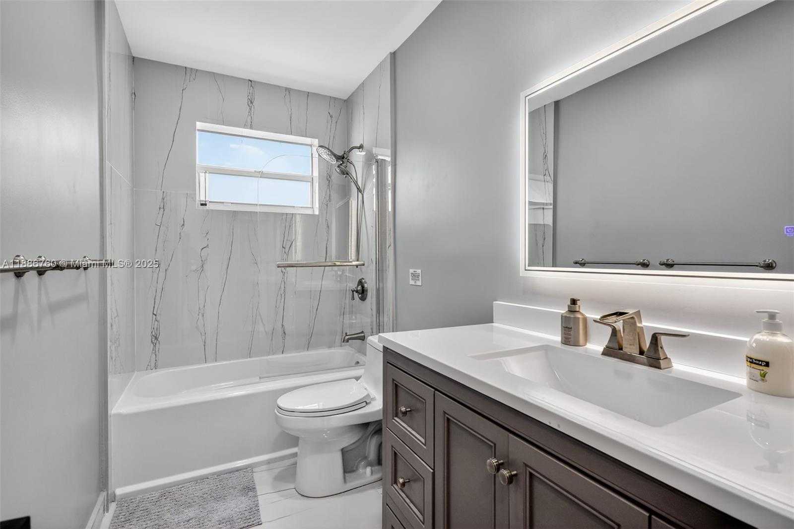 Small Image of 1820 NORTH 56TH AVE, Hollywood Number 34