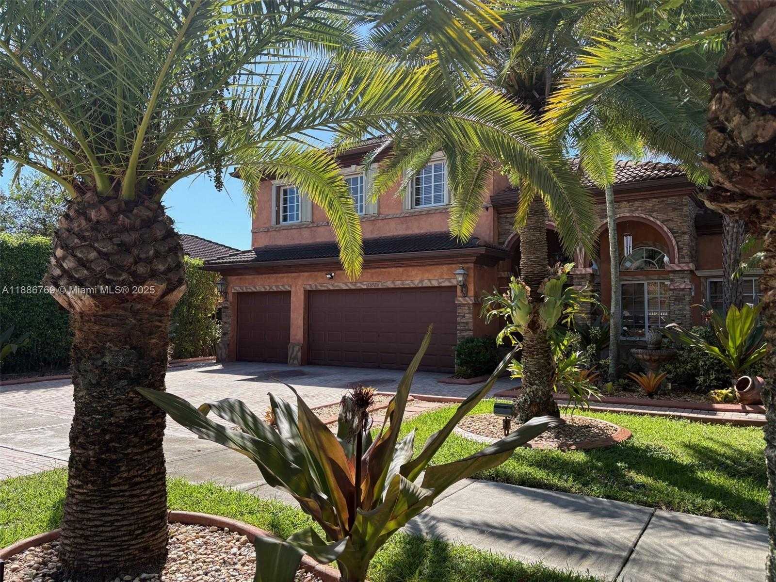 Small Image of 16526 SOUTH WEST 51ST TER, Miami Number 2