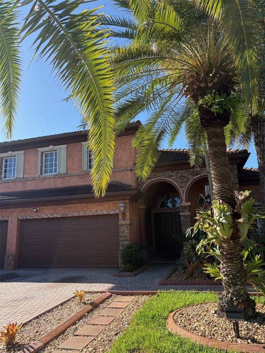 Small Image of 16526 SOUTH WEST 51ST TER, Miami Number 5