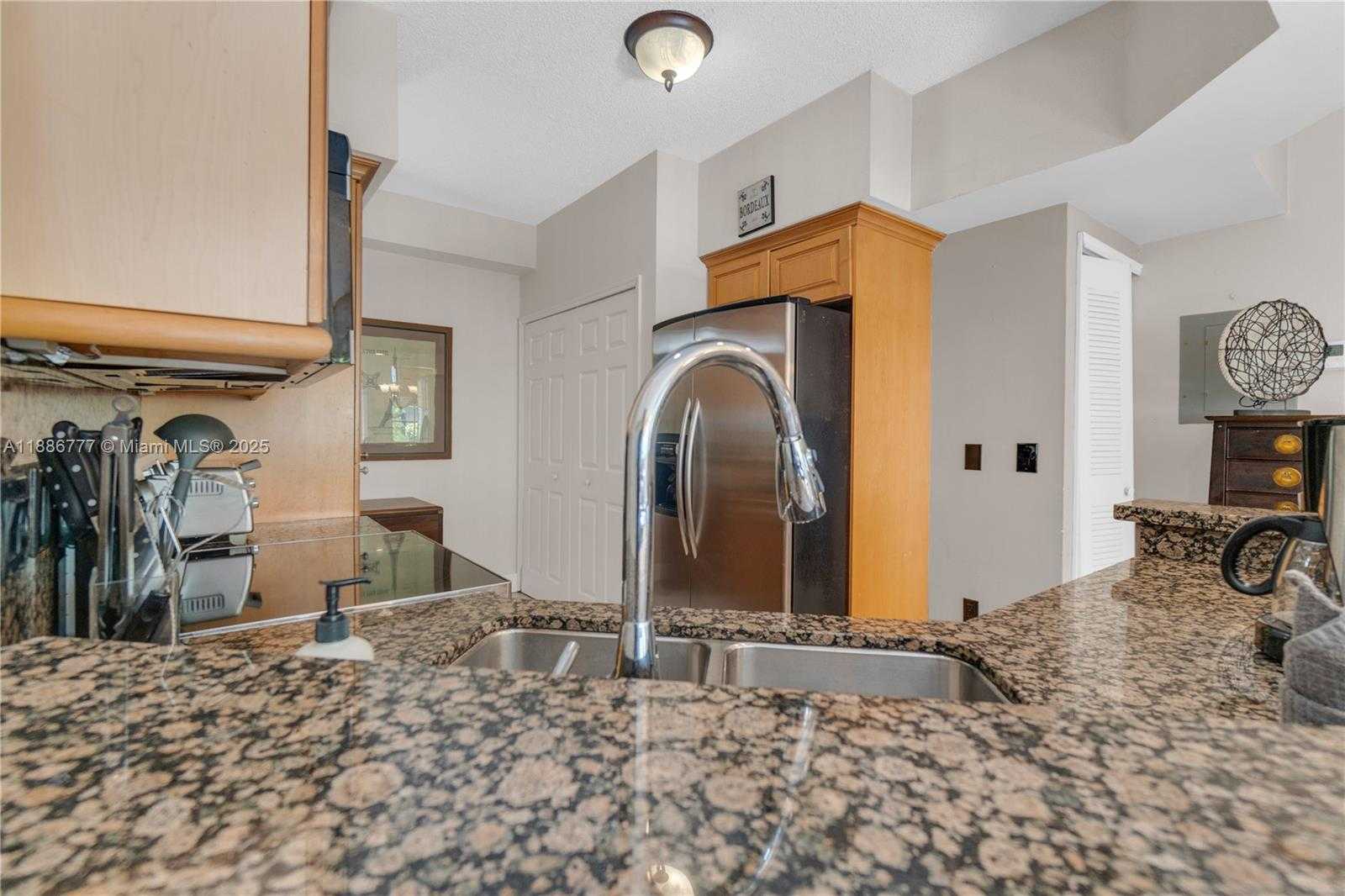 Small Image of 3235 NORTH EAST 184TH ST #11103, Aventura Number 9