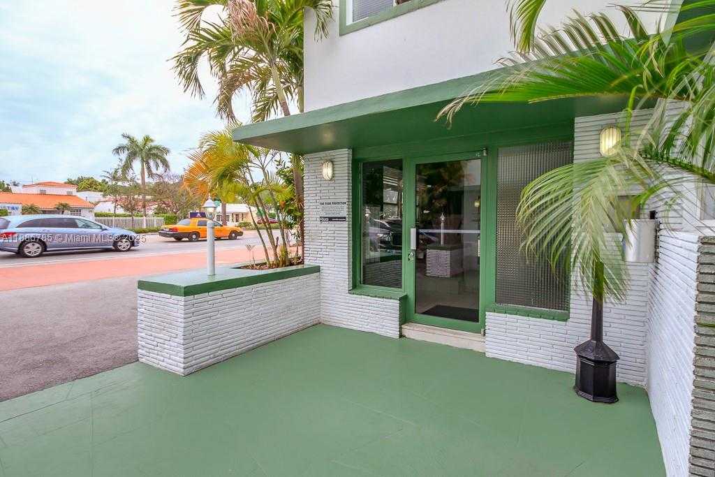 Small Image of 1346 ALTON RD #B7, Miami Beach Number 4