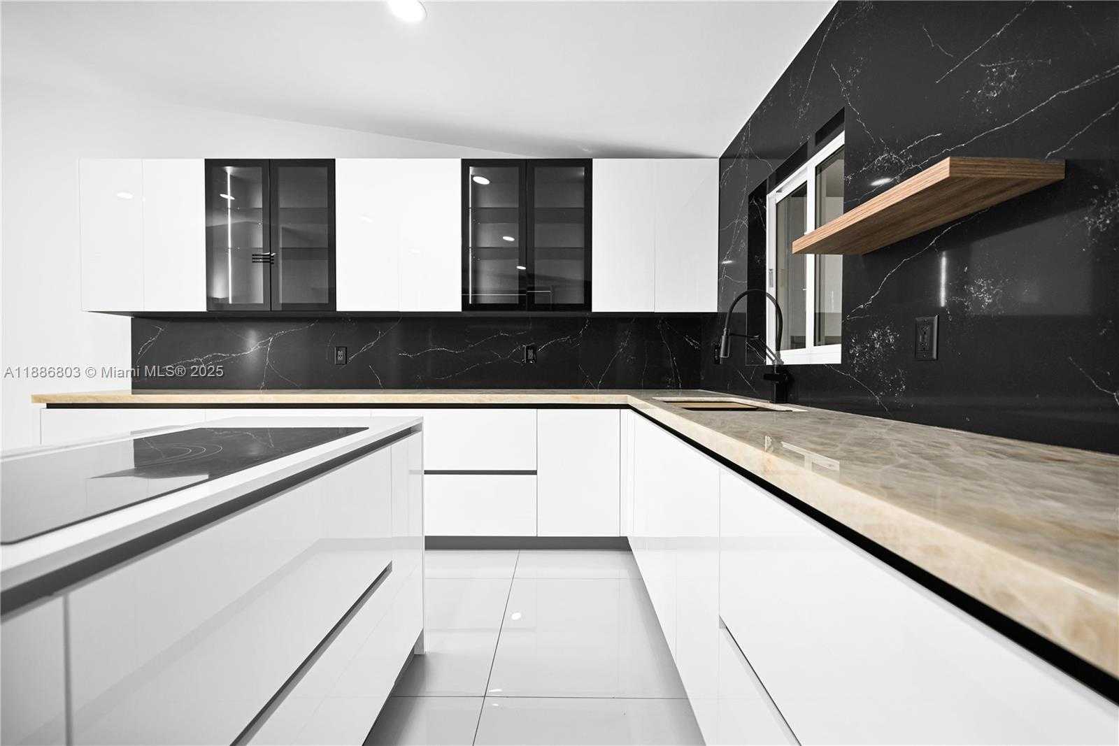 Small Image of 13284 SOUTH WEST 39TH STREET, Miami Number 15