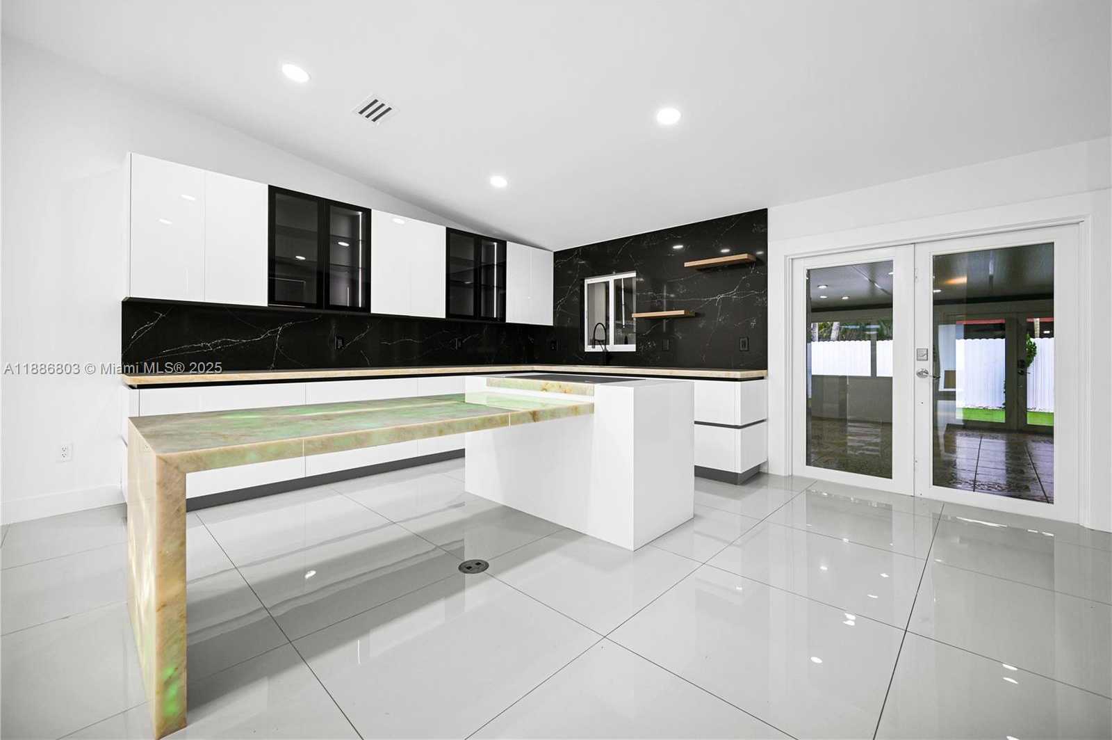 Small Image of 13284 SOUTH WEST 39TH STREET, Miami Number 17