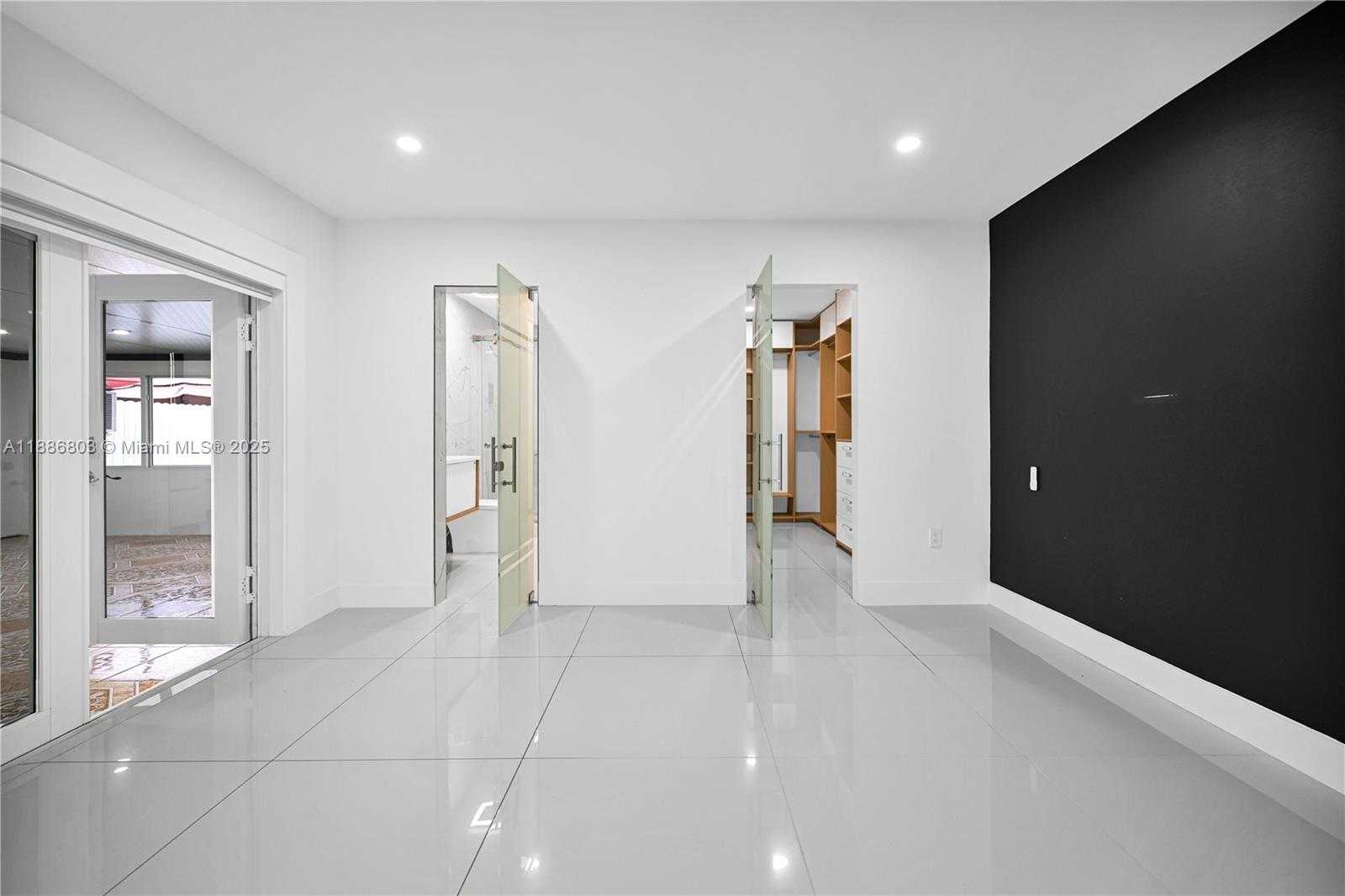 Small Image of 13284 SOUTH WEST 39TH STREET, Miami Number 22