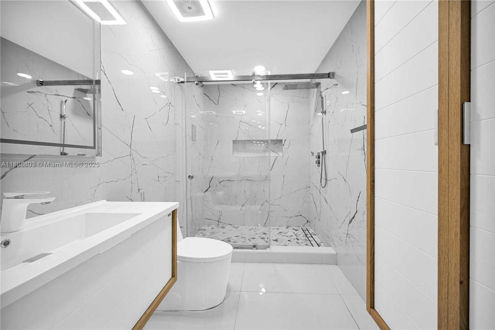 Small Image of 13284 SOUTH WEST 39TH STREET, Miami Number 24