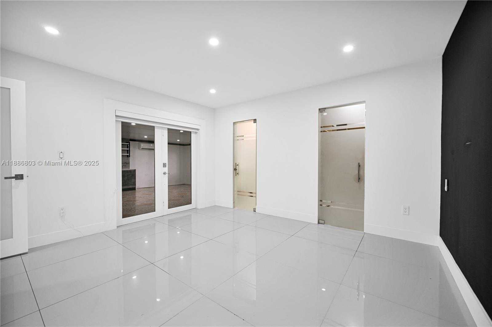 Small Image of 13284 SOUTH WEST 39TH STREET, Miami Number 28