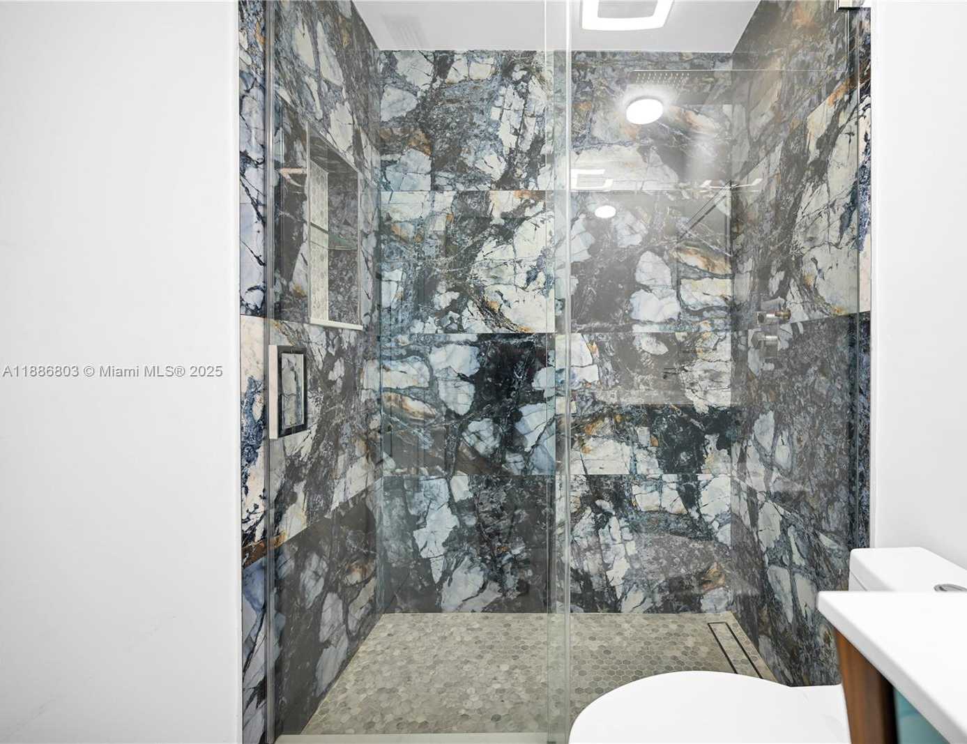 Small Image of 13284 SOUTH WEST 39TH STREET, Miami Number 39
