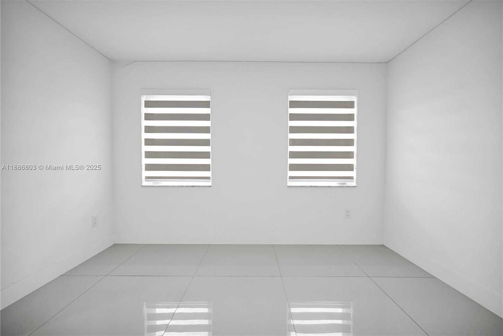 Small Image of 13284 SOUTH WEST 39TH STREET, Miami Number 41