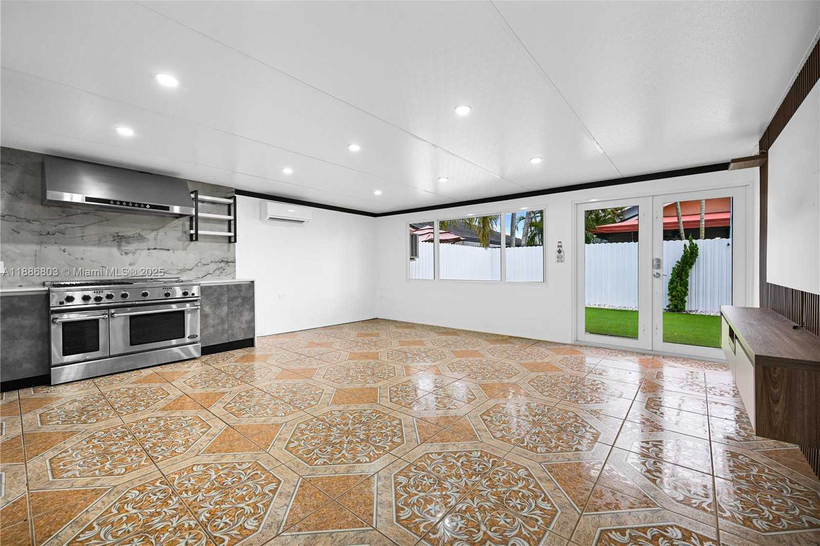 Small Image of 13284 SOUTH WEST 39TH STREET, Miami Number 44