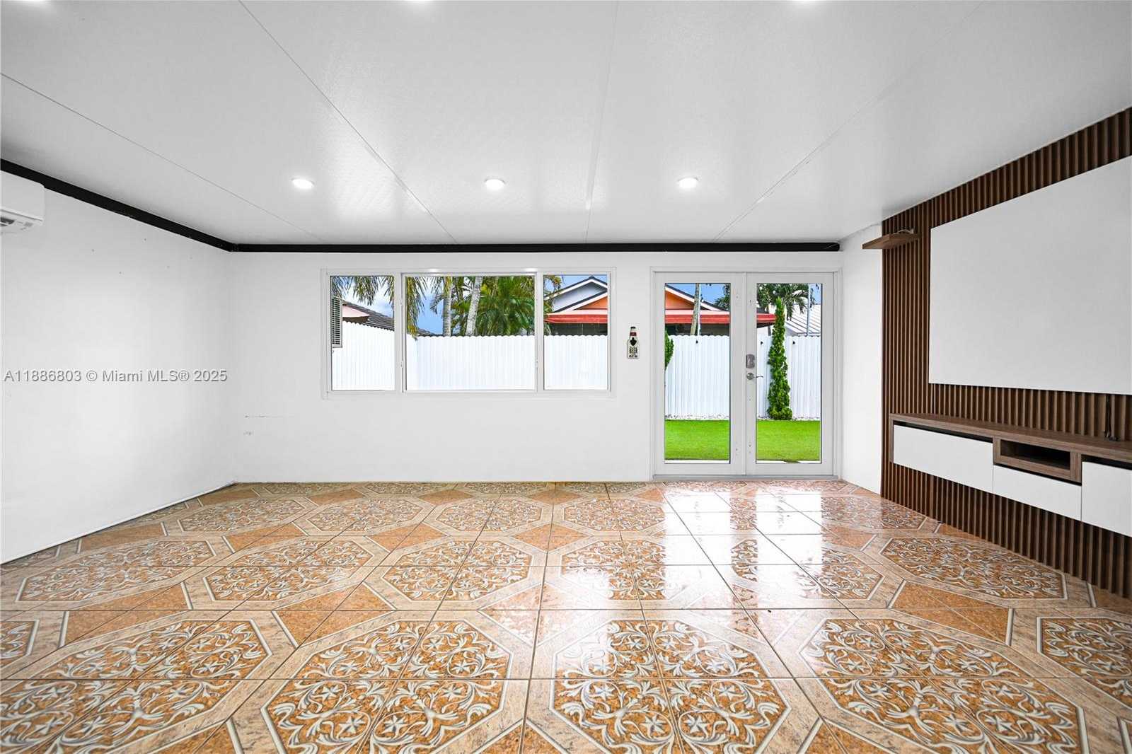 Small Image of 13284 SOUTH WEST 39TH STREET, Miami Number 47