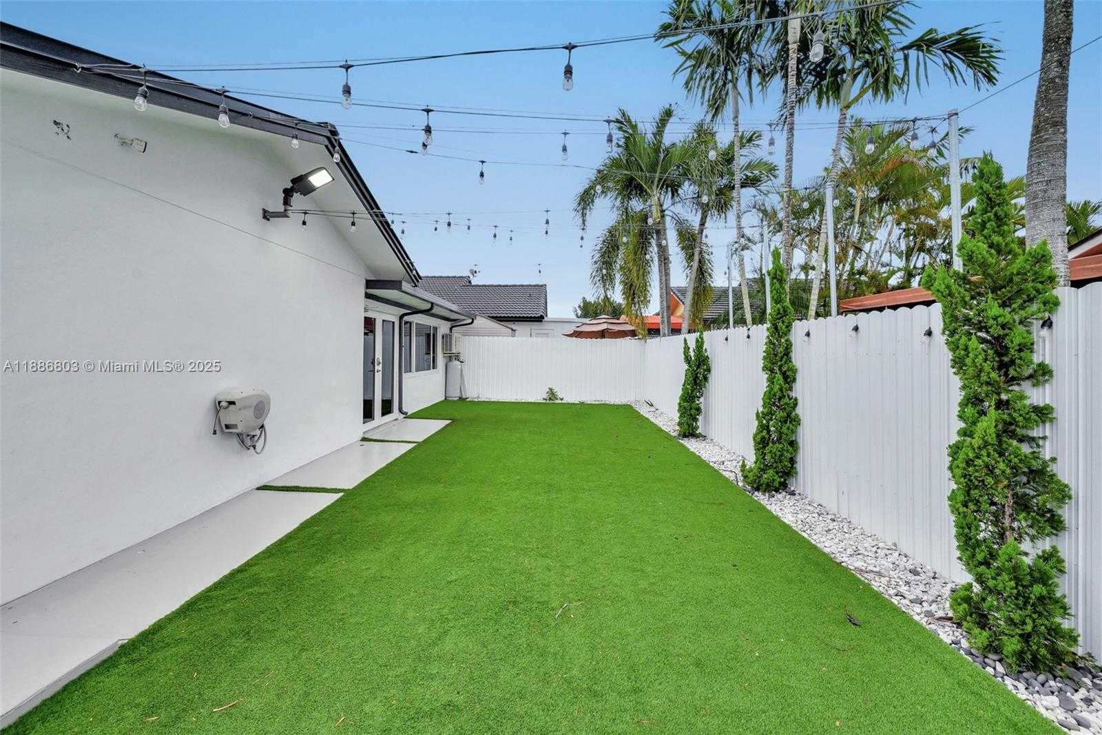 Small Image of 13284 SOUTH WEST 39TH STREET, Miami Number 53