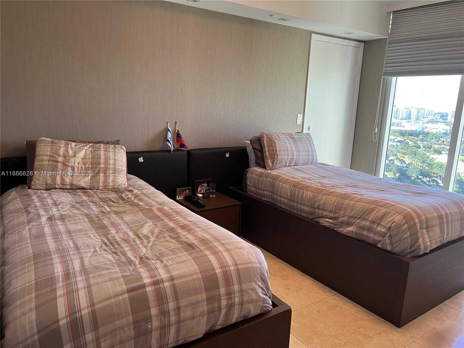 Small Image of 19333 COLLINS AVE #2607, Sunny Isles Beach Number 18