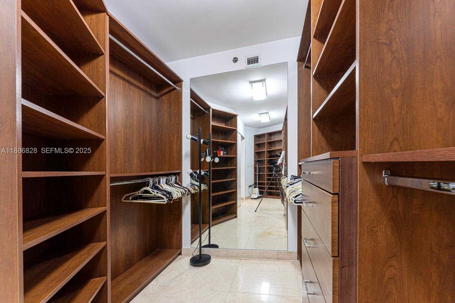 Small Image of 19333 COLLINS AVE #2607, Sunny Isles Beach Number 24