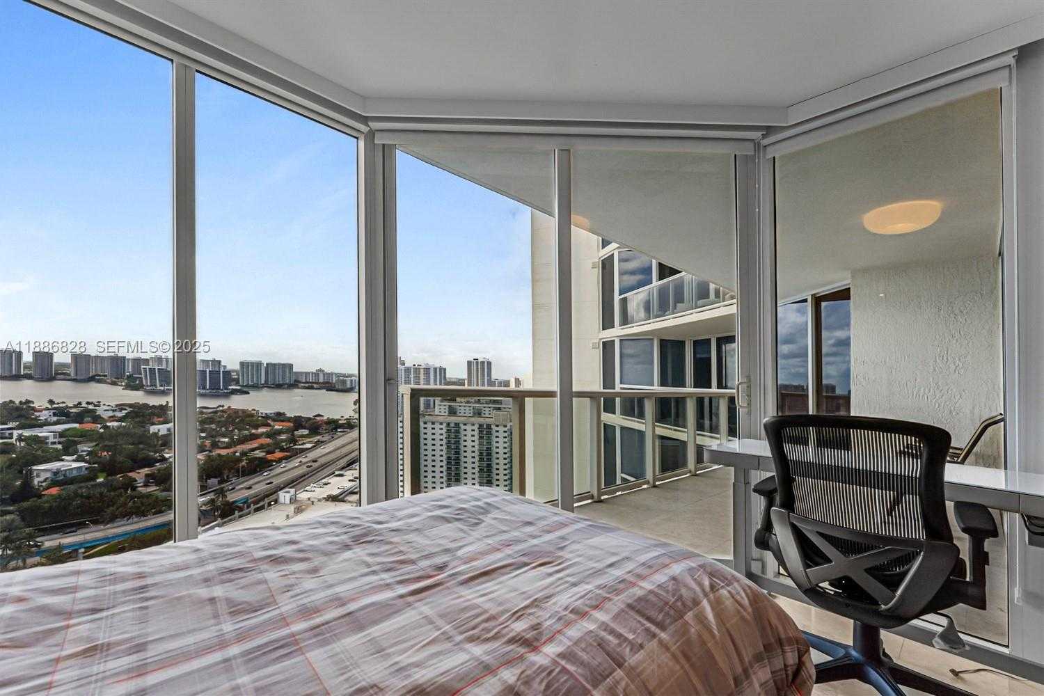 Small Image of 19333 COLLINS AVE #2607, Sunny Isles Beach Number 29