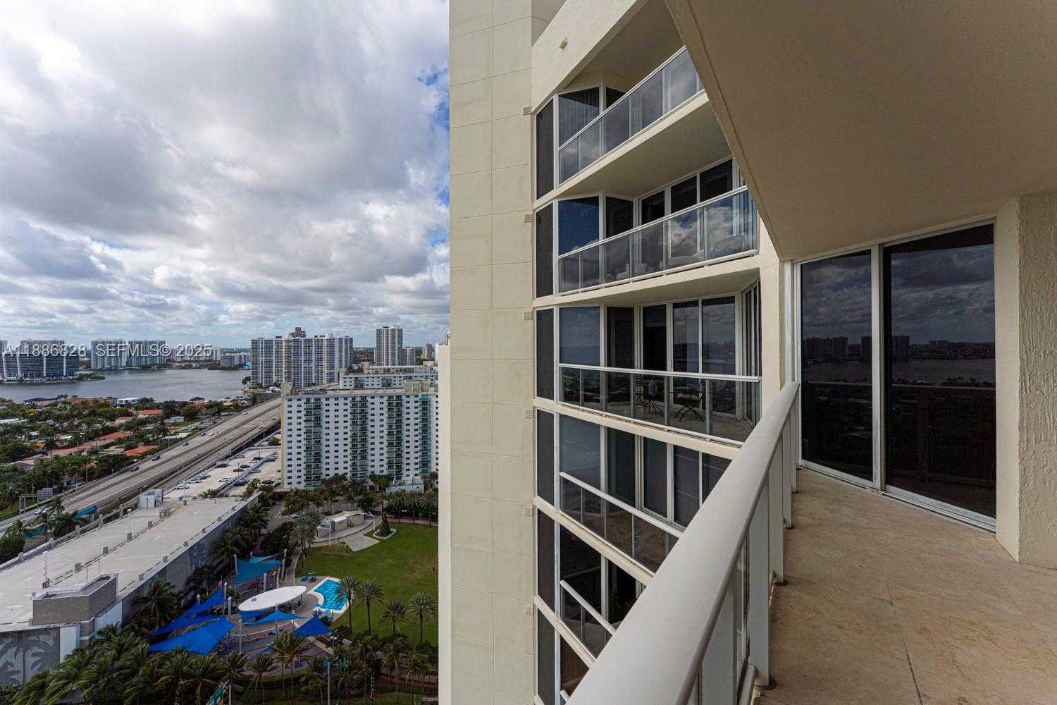 Small Image of 19333 COLLINS AVE #2607, Sunny Isles Beach Number 32