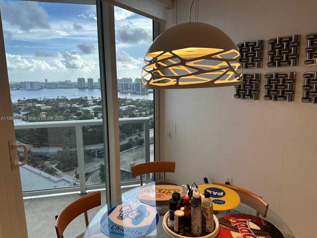 Small Image of 19333 COLLINS AVE #2607, Sunny Isles Beach Number 5