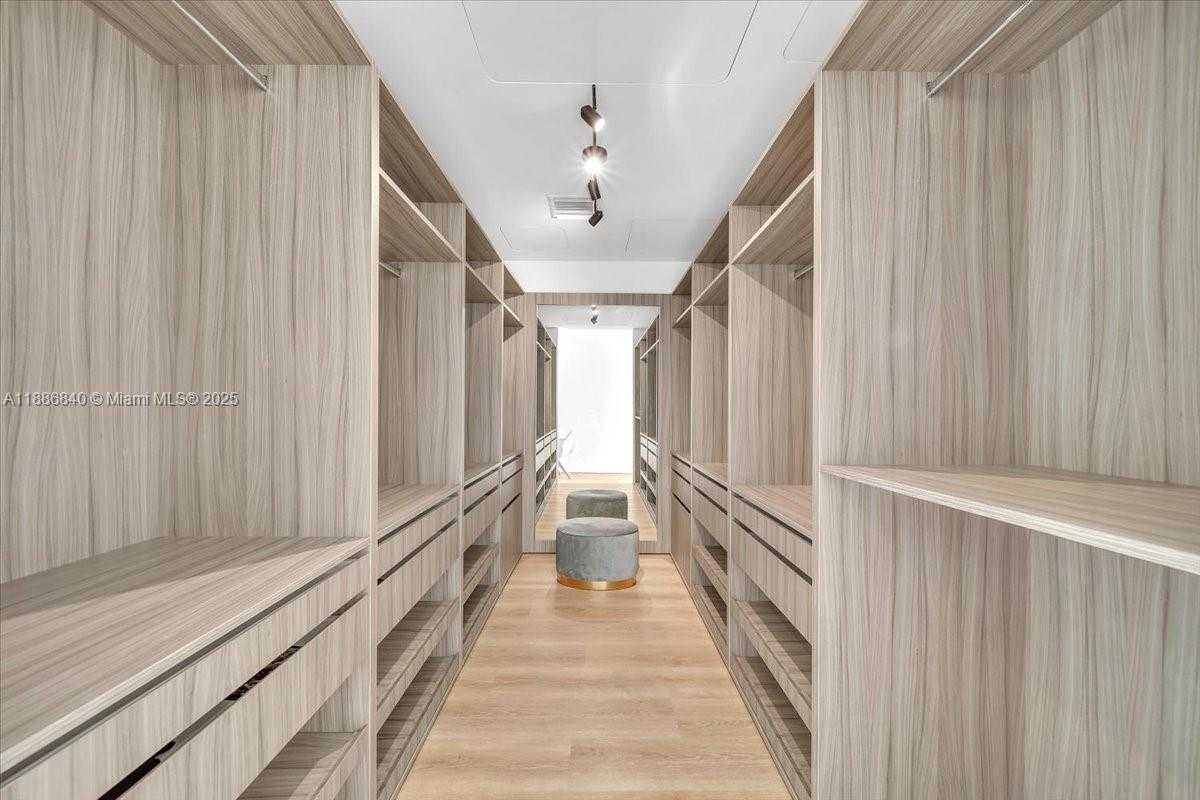 Small Image of 1300 MONAD TER #10B, Miami Beach Number 19