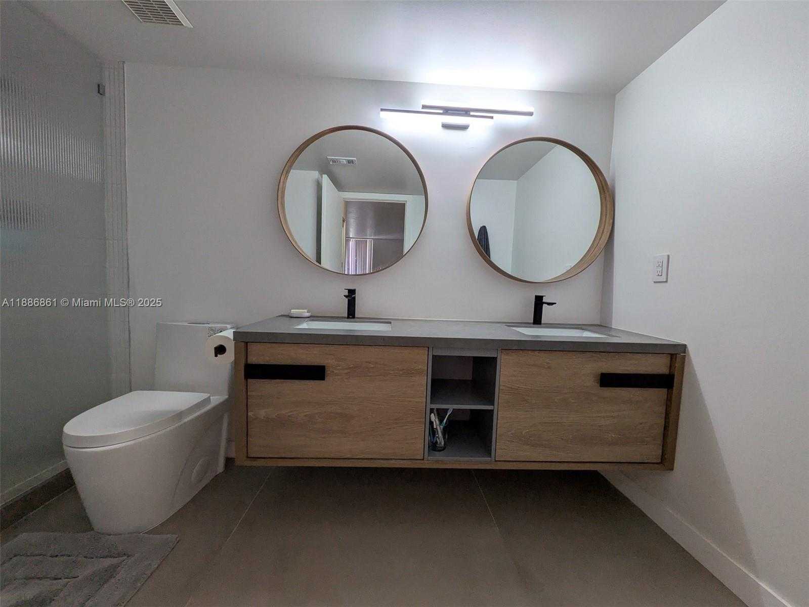 Small Image of 3300 NORTH EAST 192ND ST #PH03, Aventura Number 13
