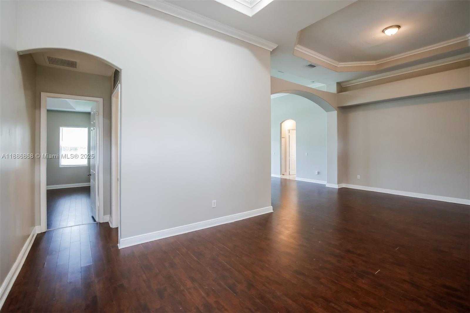 Small Image of 16498 SOUTH WEST 288 LN, Homestead Number 4
