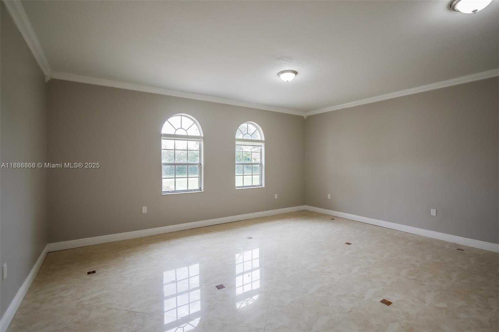Small Image of 16498 SOUTH WEST 288 LN, Homestead Number 8