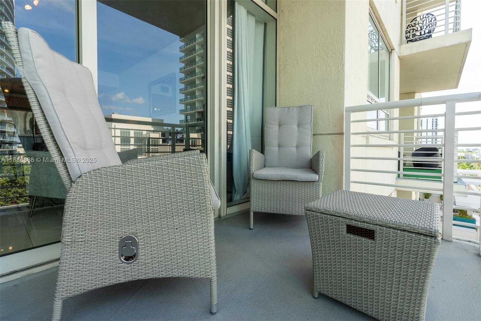 Small Image of 3250 NORTH EAST 1ST AVE #719, Miami Number 12