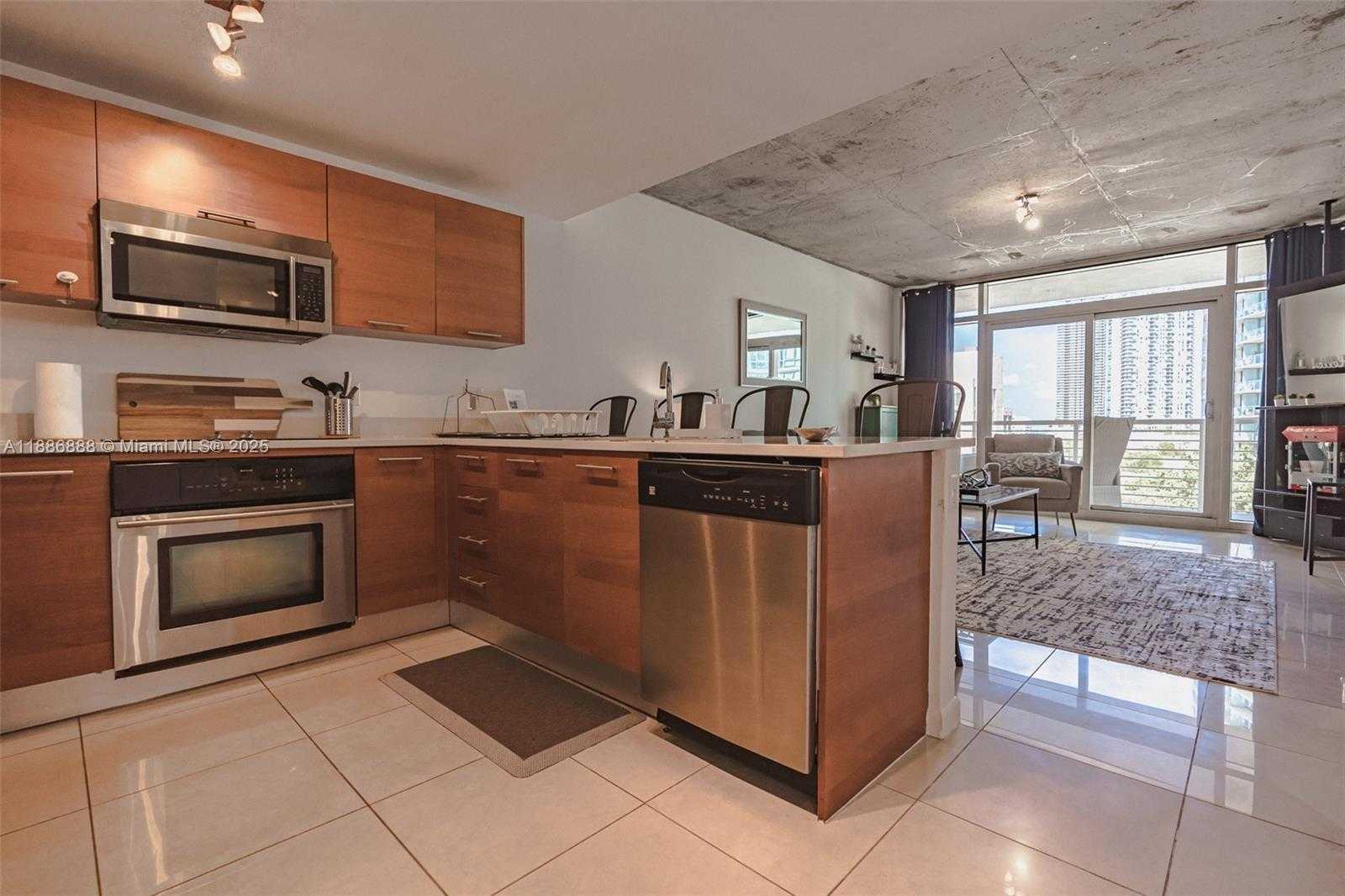 Small Image of 3250 NORTH EAST 1ST AVE #719, Miami Number 17